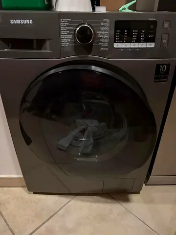 Samsung new model 8/6KG 2in1 Washing machine Perfect Condition