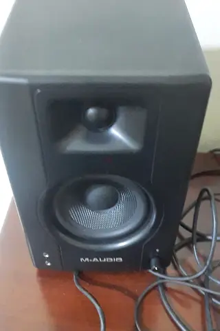 M AUDIO 4.5 INCH SPEAKER 2pcs