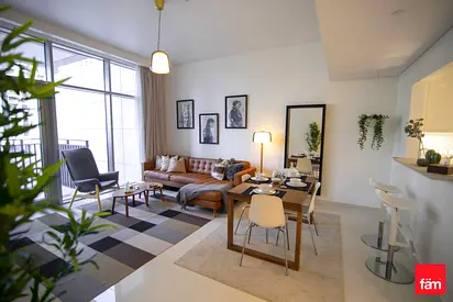 Elegant Apartment on the Boulevard
