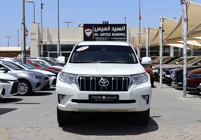 Toyota Prado - 2019 - GCC - 4.0L - 6 (V) - 4WD - (7) Seats - Excellent Condition Inside and Out
