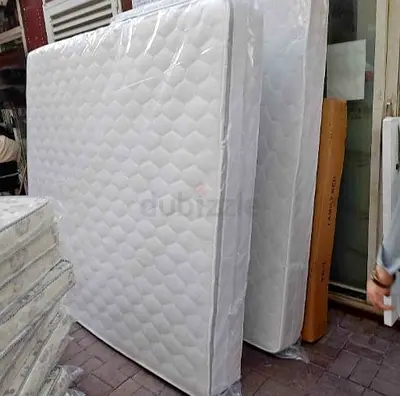 180x200cm pillow top mattress King size. Same day delivery available