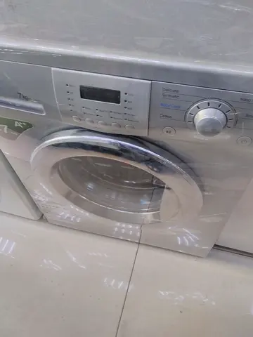 Front-load Washing Machine - Good Working Condition