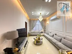 Special price for cash payment, including electricity, water, and air conditioning; negotiable.
