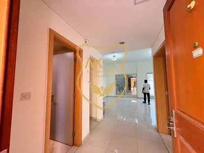 VILLA AVAILBLE FOR FAMILY WITH 7 WASHROOM MAID ROOM CLOSE KITCHEN SPACES ROOM AND HALL HUGE BALCONY