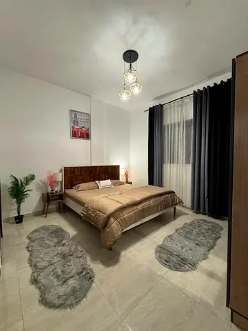 ارقي غرفه وصاله للايجار الشهري  كورنيش عجمان بسعر غير متوقع