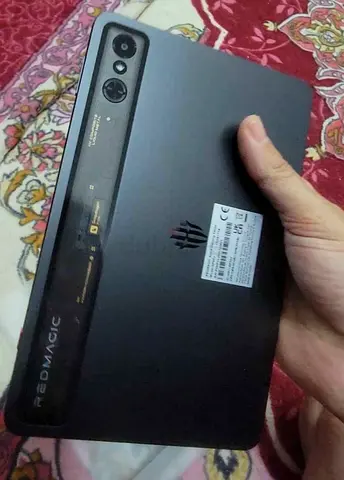 Astra Gaming Tablet 24GB RAM +1TB Eclipse - 3 months old