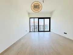 Huge size | Boulevard view | High Floor | 4chqs |