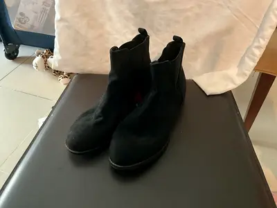Boots for ladies