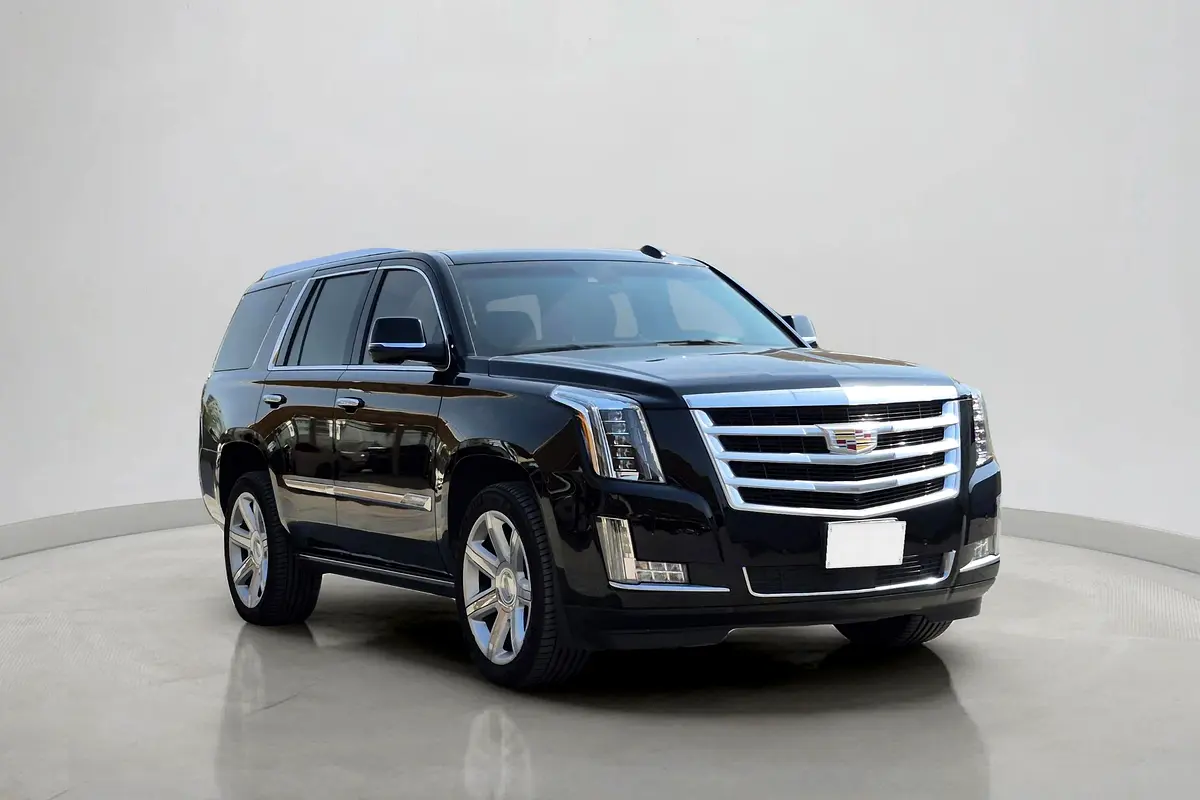 Cadillac Escalade 2015 — photo 1 of 14