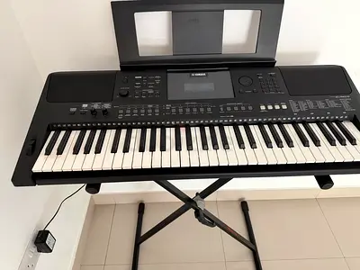 Yamaha Portable Keyboard with Stand and Music Rest - Good(very less used) super Condition