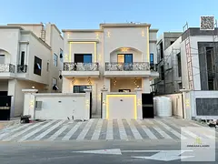Villa for sale in a convenient location, 611 units included, air conditioning - very spacious interi