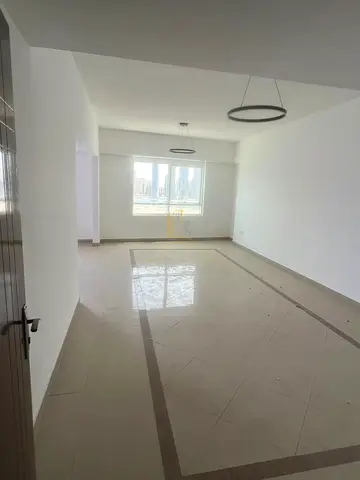 🏡 For Sale | Spacious Apartment with Al Mamzar View 🌊✨
