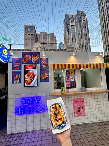Hot kitchen food kiosk