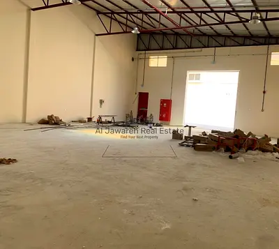 كود 3151 للايجار السنوي مستودع مميز في ام القيوين يقع في موقع استراتيجي وحيوي قريب من جميع الخدمات  الاساسية  مع  سهولة  الوصول  الى  الطرق  الرئيسية