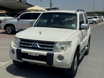 Mitsubishi Pajero GLS 2011 - GCC Specs - Well Maintained