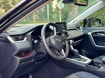 صورة 8 لـ 2019 Toyota RAV 4