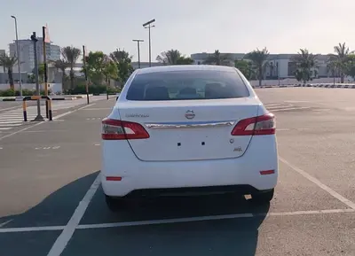 2019 Nissan SENTRA — миниатюра 11
