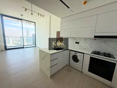 Higher Floor | Spacious Unit | Community View