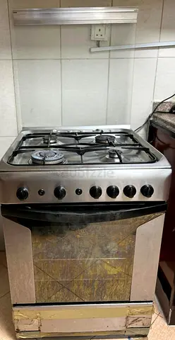 Gas Cooker and Oven