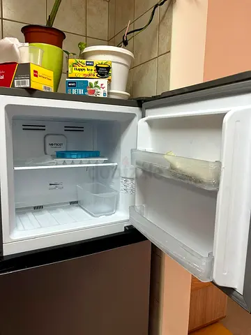 Hisense Refrigerator 264 Litre