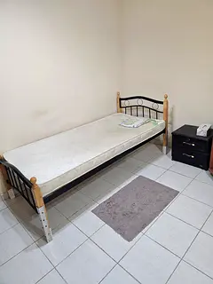 1100/- Bed Space for executive bachelor, fire station road, muveilah, sharjah