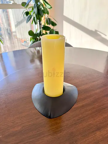 Candle holder and candle