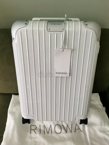 RIMOWA Hybrid Cabin suitcase
