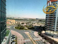 FITTED OFFICE WITH PARTITION READY TO MOVE