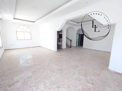 2 Floors Near Sea 5 BHK Villa 5 Baths With AC Balcony 2 Kitchens In al Fisth