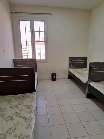 Executive bed space for gents available in international city