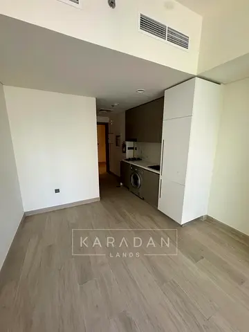 Studio| Prime Location |Modern & Spacious Layout
