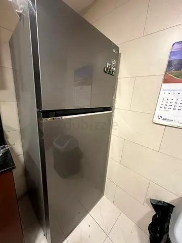 LG fridge 512 liter like new condition price 1400