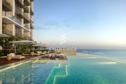 Beachfront Access | Skyline and Sea View