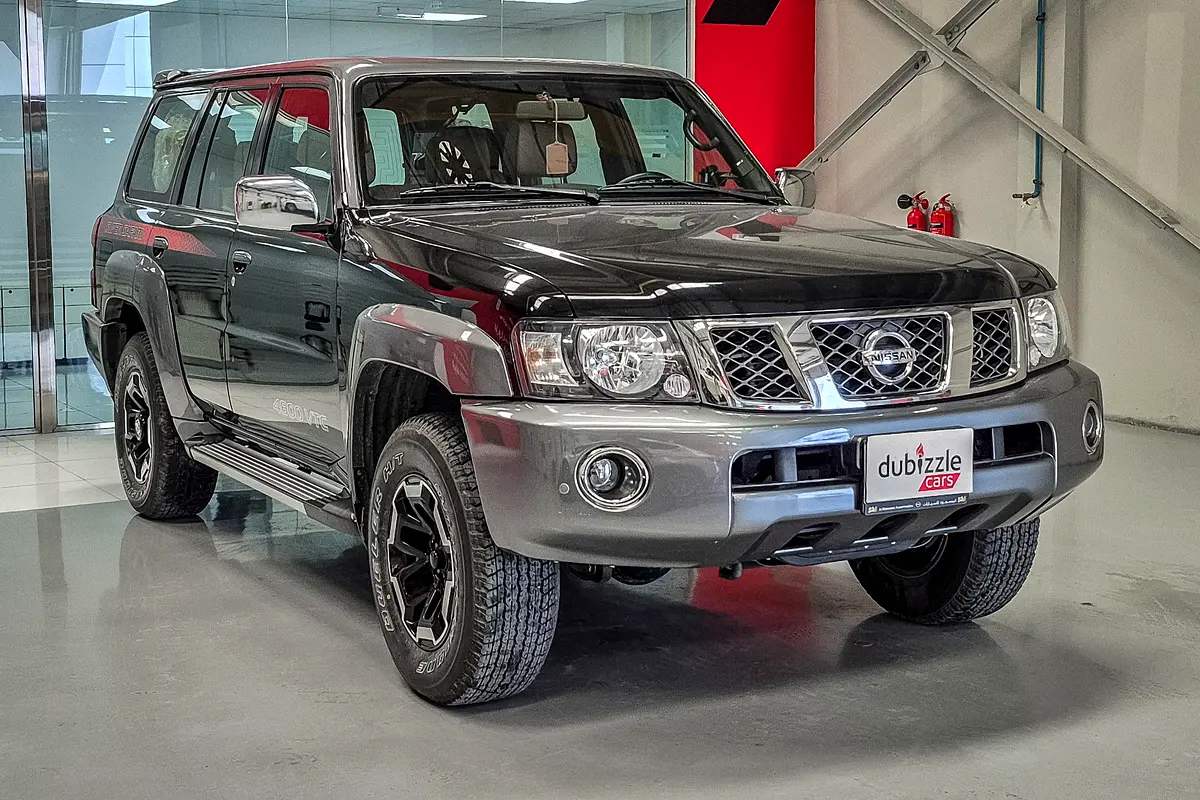 Nissan Patrol Safari 2022 — photo 1 of 13