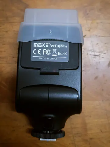 Meike MK320 TTL flash for Fujifilm