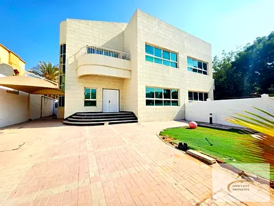 Well maintained 4 bhk villa with swimming pool near to main road