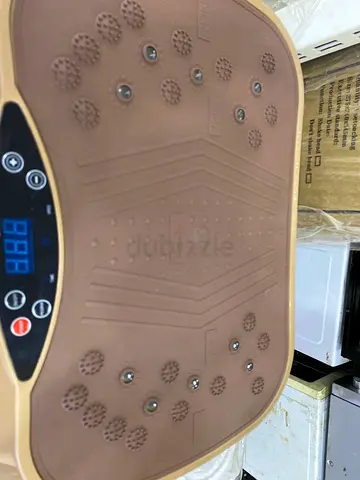 Ultra thin exercise machine