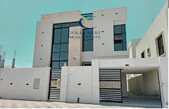 5 Bed Room plus Study Villa For Sale!