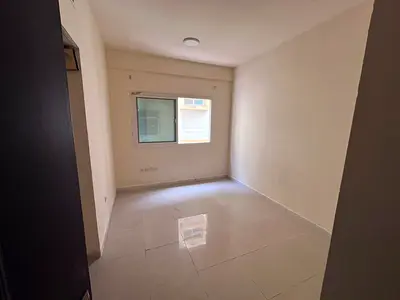 استوديو الحميدية تكييف مركزي صيانة علي المالك  موقع حيوي قريب من جميع الخدمات سهل المخرج لطريق دبي والشارقة