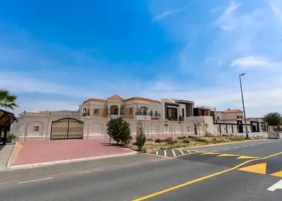 Villa For Rent - Al khawanej 1