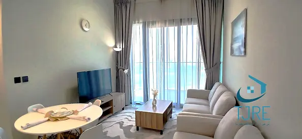 MODERN STYLE | HUGE LAYOUT | NEAR TO METRO STATION