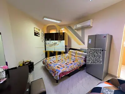 استوديو مفروش   حمام  تكييف  بلكونه  مطبخ منفصل  شلمل الفواتير و الانترنت  خزائن بالحائط  مساحة واسعة