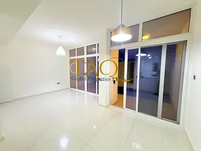 فيلا من 3 غرف نوم | ألبيزيا | إطلالة على الحديقة