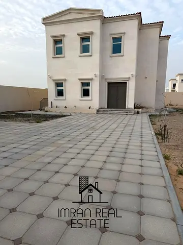 Suspecious 3br Independent Villa Huge Parking Area With Garden