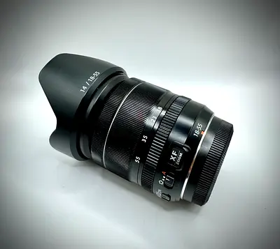 Fujifilm XF 18-55mm f/2.8-4 R LM OIS Lens with Hood and Cap
