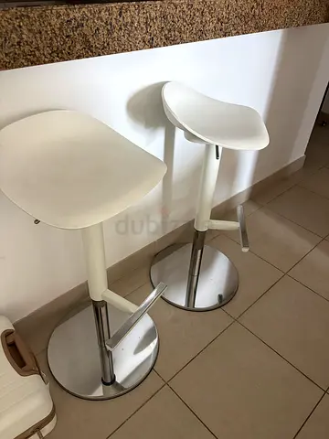 Set of 2 White Adjustable Bar Stools with Chrome Base