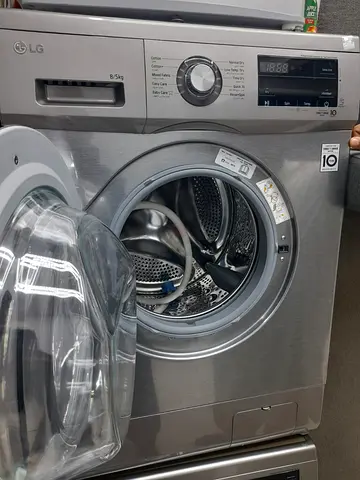 8/5kg washing machine silver color