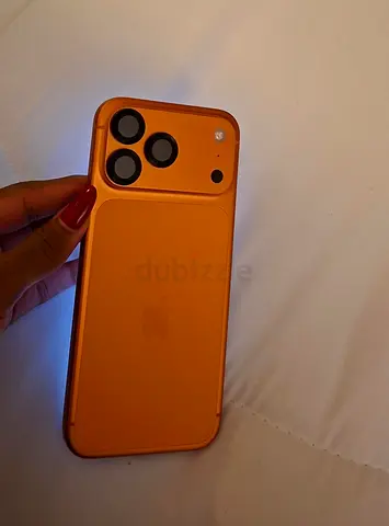 I Phone 17 pro max 3 month old