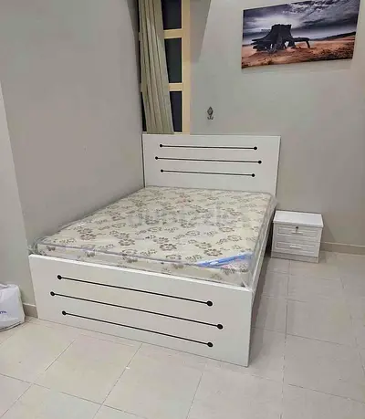 Queen size Bed including Medical Mattress Available