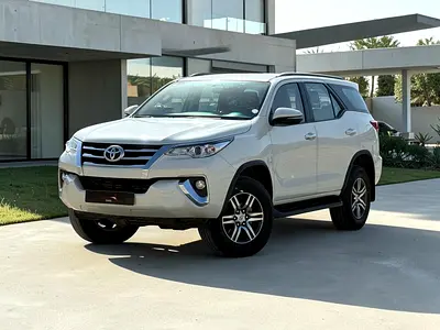 AED 1,440 P.M | 0% DOWN PAYMENT | TOYOTA FORTUNER EXR | 2.7L I4 4WD | 2020 | FULL AGENCY SERVICE HIS